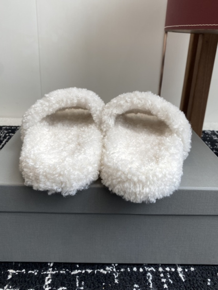 BALENCIAG* SANDAL 71