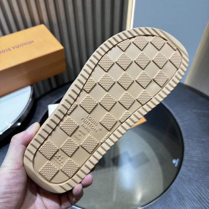 L&V sandal133