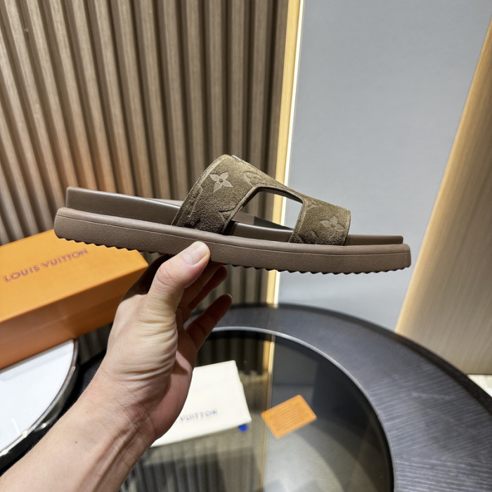 L&V sandal135