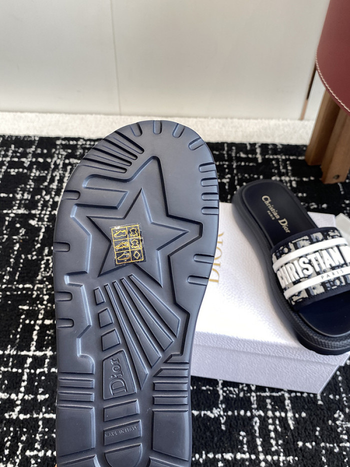 Dio*r sandal 63
