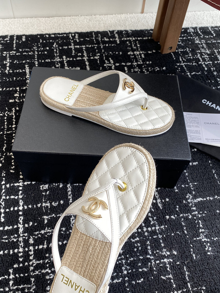 CHANE* SANDAL 24