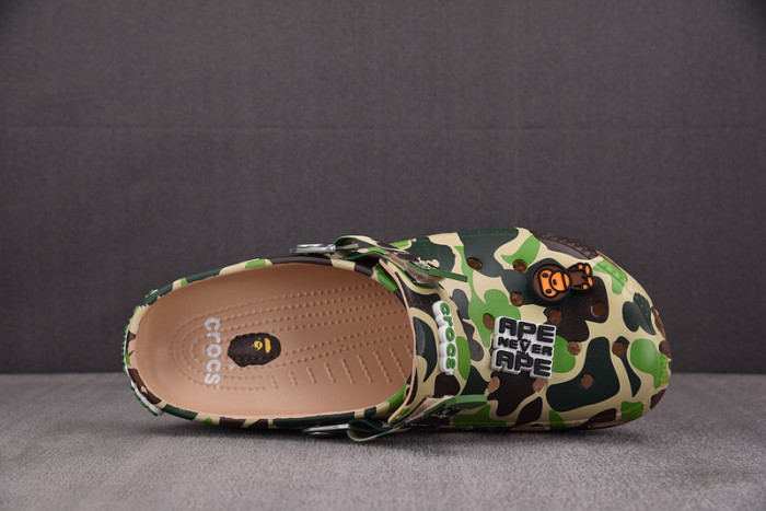 BAPE x Crocs SANDAL BS1000004