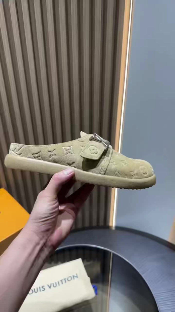 L&V sandal137