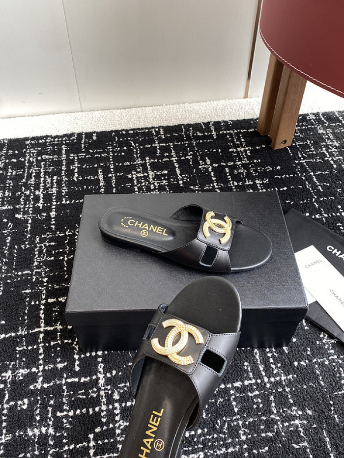 CHANE* SANDAL 22