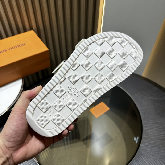 L&V sandal131