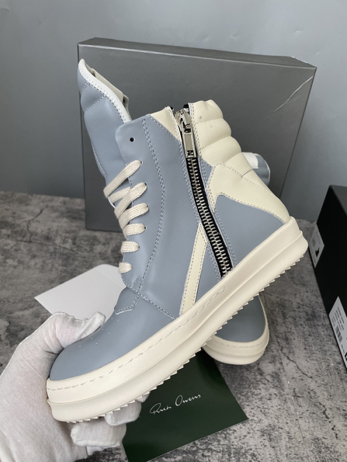 Rick Owe* R000251