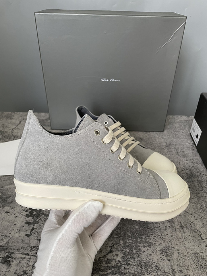 Rick Owe* R000220